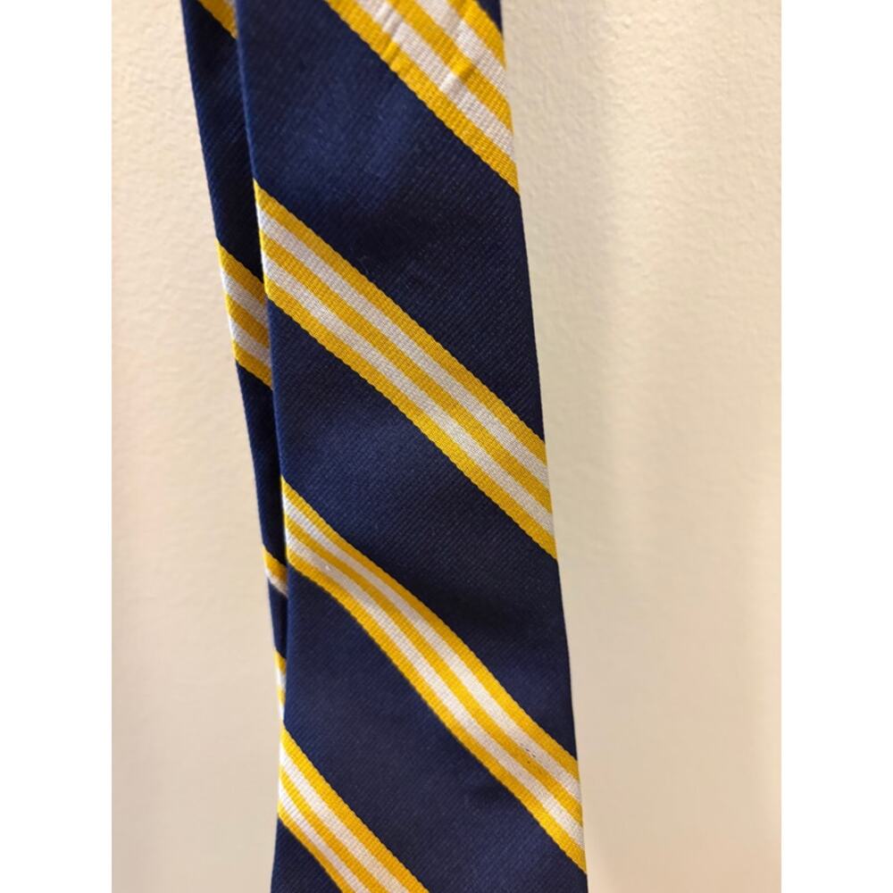 Brooks Brothers Makers Silk Repp Tie All Silk | Made in USA - Picture 4 of 4